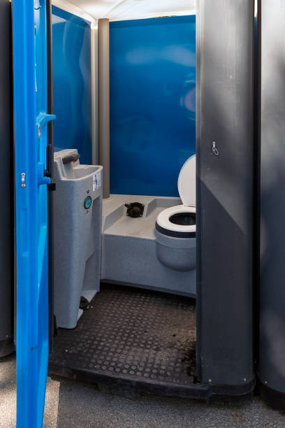 Best Portable toilet rental for construction  in Huntsville, MO