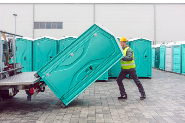 Portable Toilet Options We Offer in Huntsville, MO