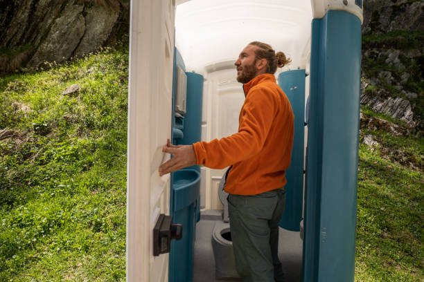 Portable Toilet Options We Offer in Huntsville, MO